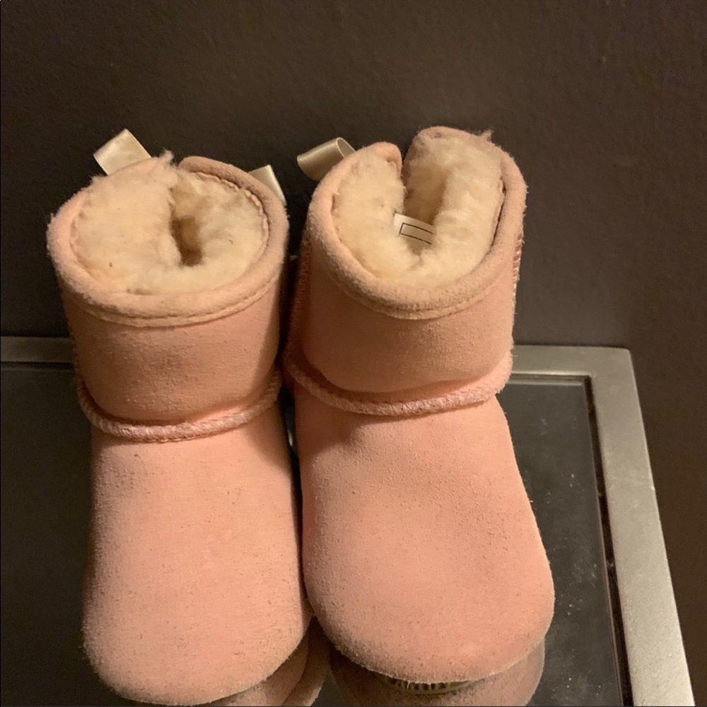 COPY - Ugg baby booties